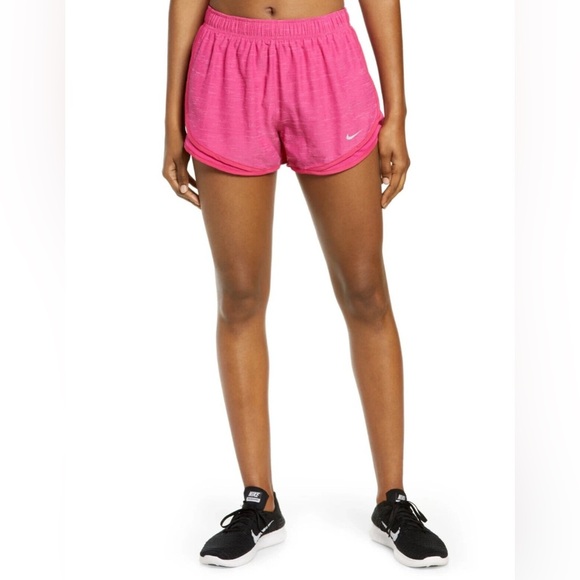 Nike Dri-Fit Hot Pink Shorts - Size 1X - Picture 1 of 4